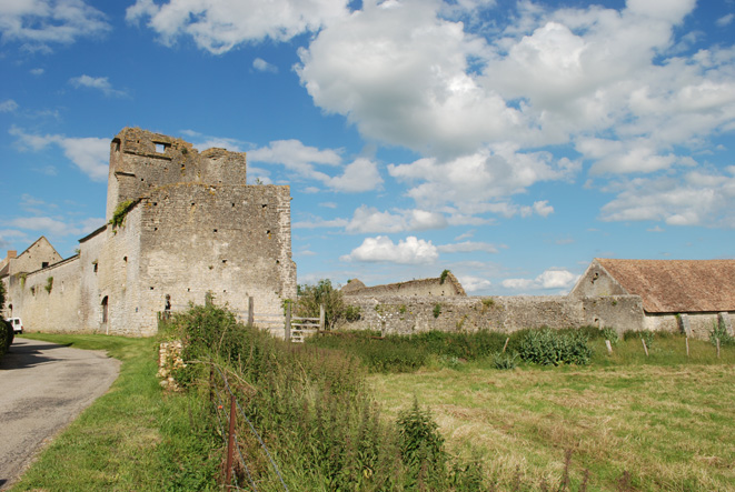 Maison Forte d`Authevernes2